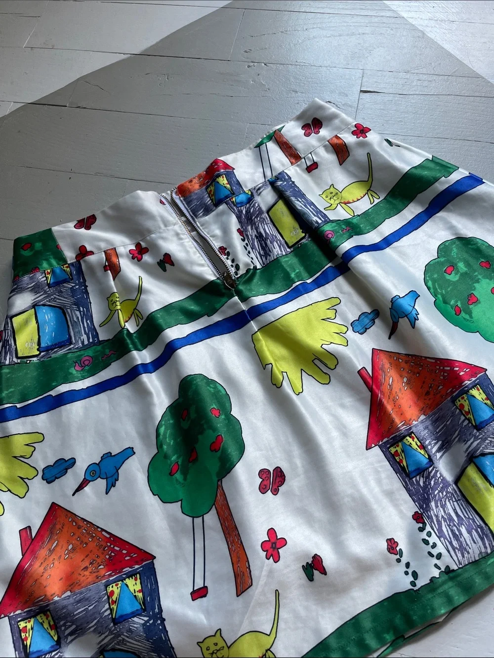 Playful Illustrated House Print Silk Skirt - Picture 4 of 4
